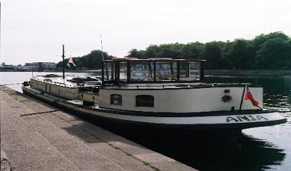 Dutch barge Anja